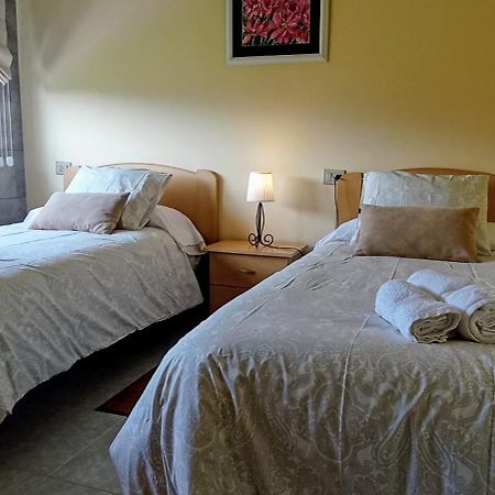 Apartamento En Las Afueras Рибадео Екстериор снимка