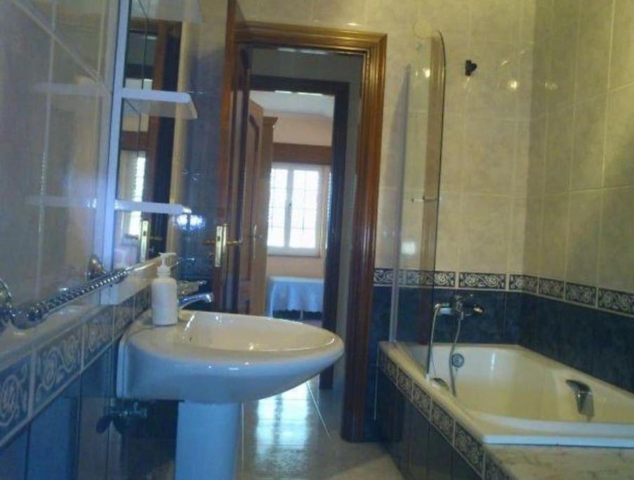 Apartamento En Las Afueras Рибадео Екстериор снимка