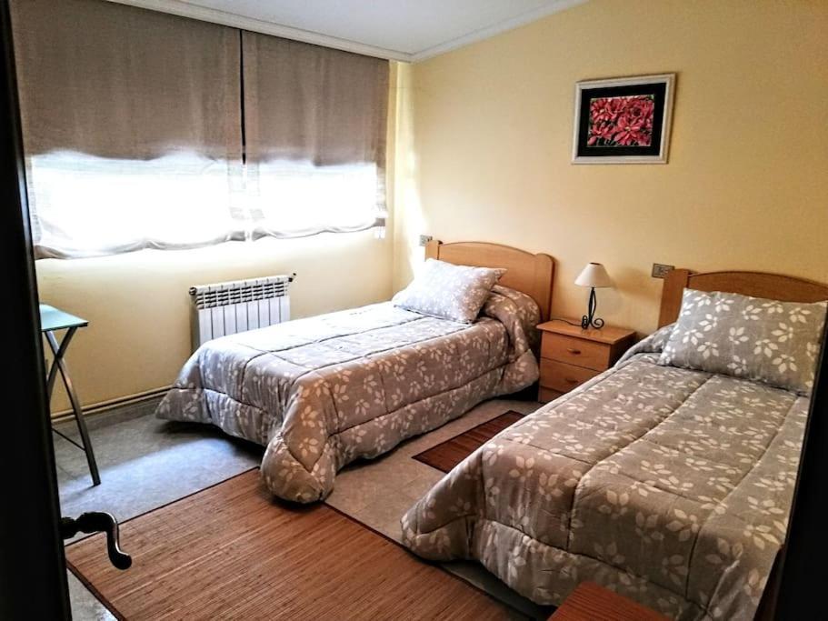 Apartamento En Las Afueras Рибадео Екстериор снимка